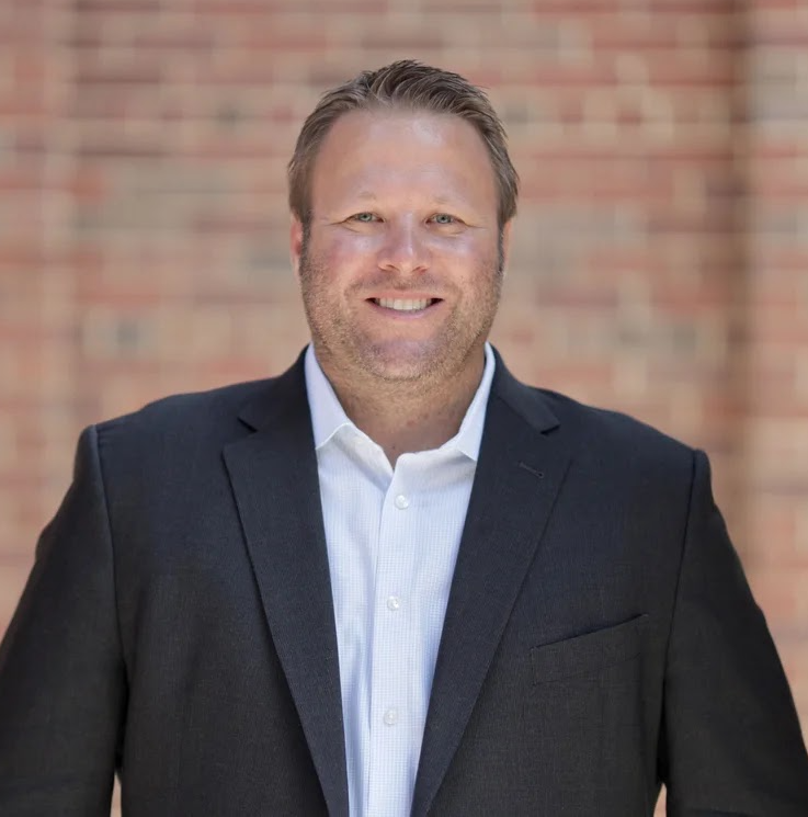 Thomas C. Murray Headshot