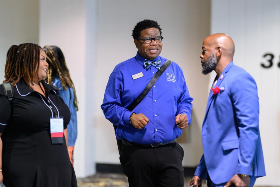 2025 attendees ask an SREB team member a question