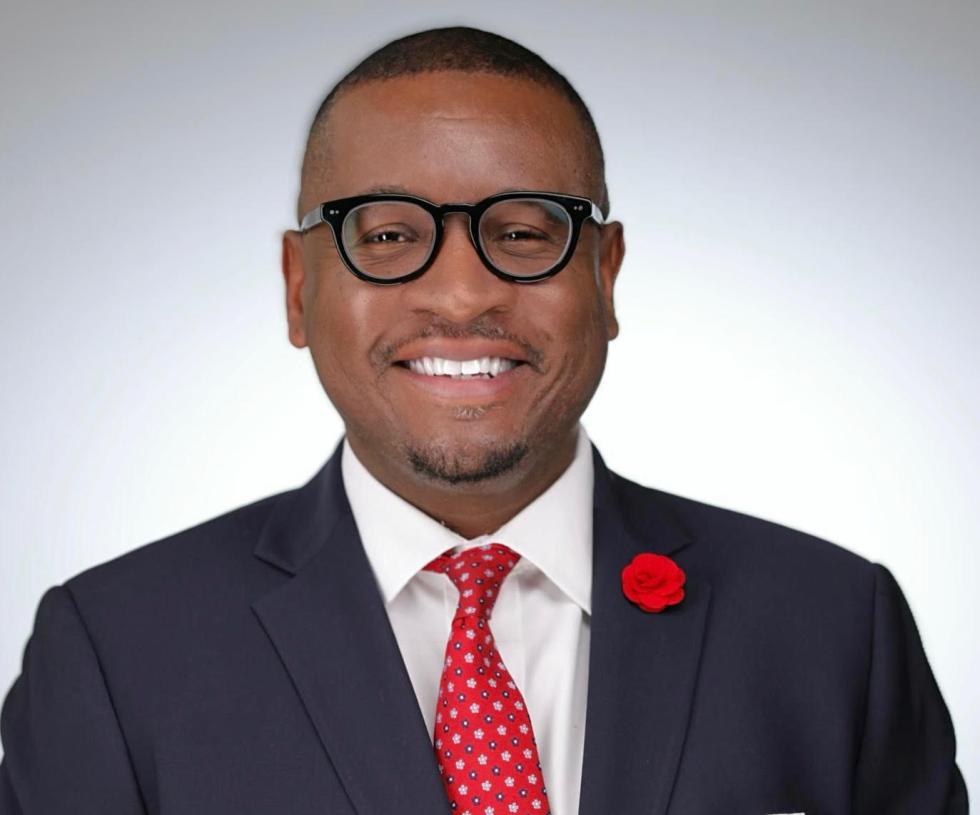 Tony Johnson headshot